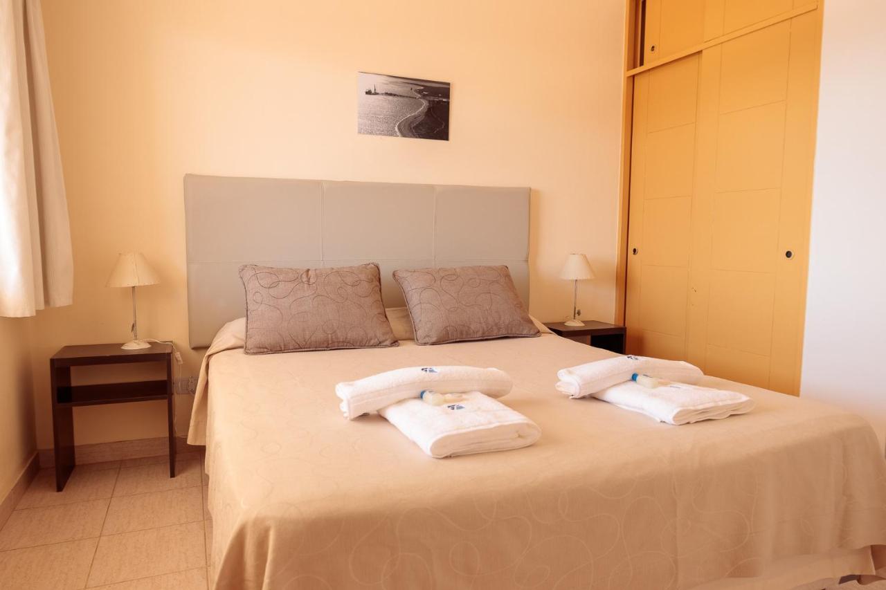 Aparthotel Complejo Tamariscos Las Grutas Esterno foto